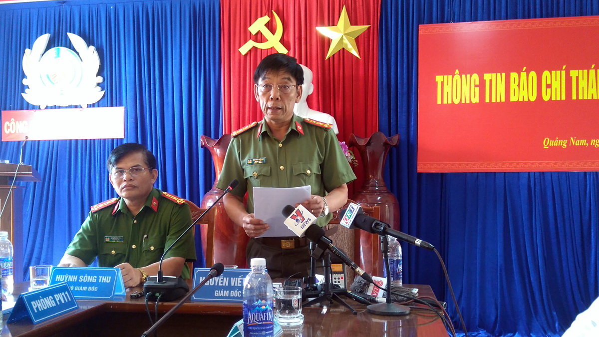 Công[-]bố[-]chi[-]tiết[-]vụ[-]phá[-]rừng[-]pơ[-]mu[-]đặc[-]biệt[-]nghiêm[-]trọng[-]tại[-]Quảng[-]Nam